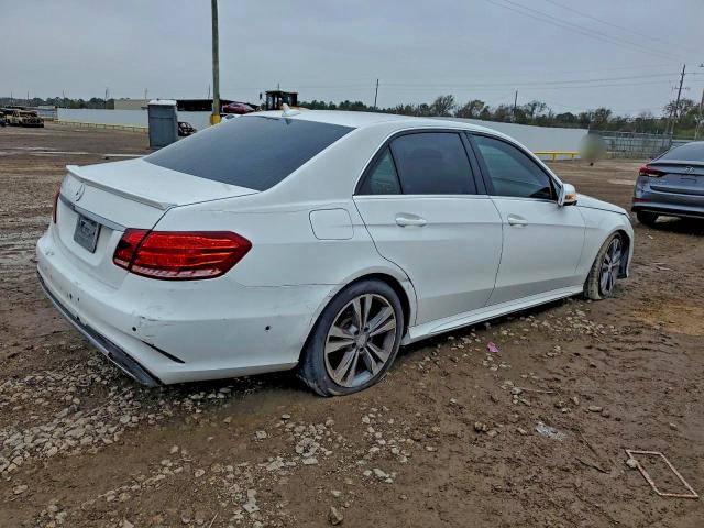 Photo 3 from auction – 2014 MERCEDES-BENZ E 350 with VIN WDDHF5KB7EB027792