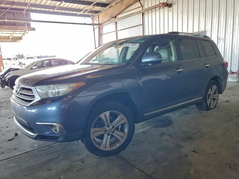 TOYOTA HIGHLANDER 2011 with VIN 5TDDK3EH8BS080983 - Photo from auction