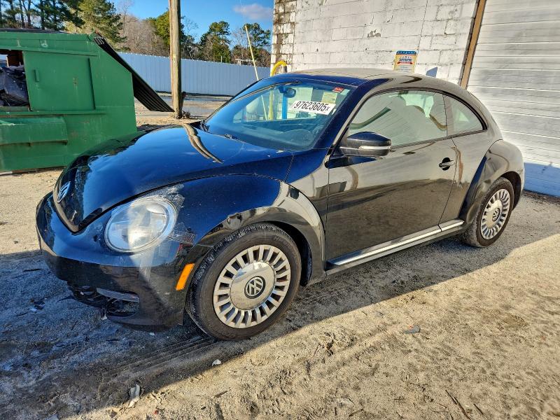 VOLKSWAGEN BEETLE 2013 with VIN 3VWJP7AT4DM678980 - Photo from auction