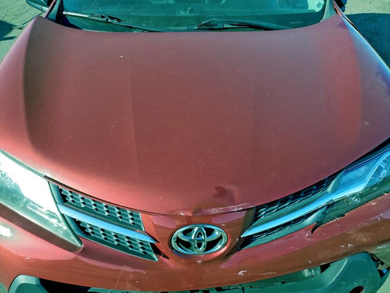 Photo 12 from auction – 2014 TOYOTA RAV4 LE with VIN 2T3BFREV3EW157329
