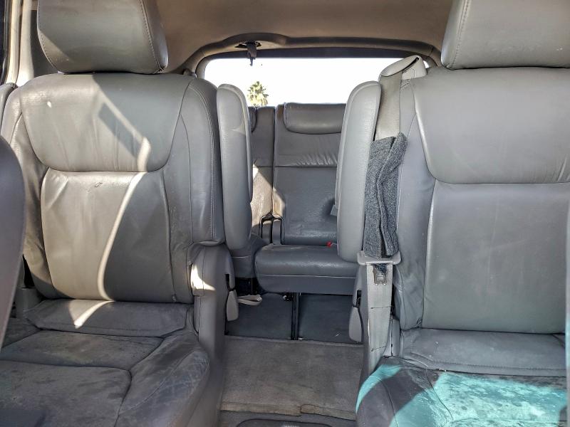 Photo 10 from auction – 2004 TOYOTA SIENNA XLE with VIN 5TDZA22C64S194978