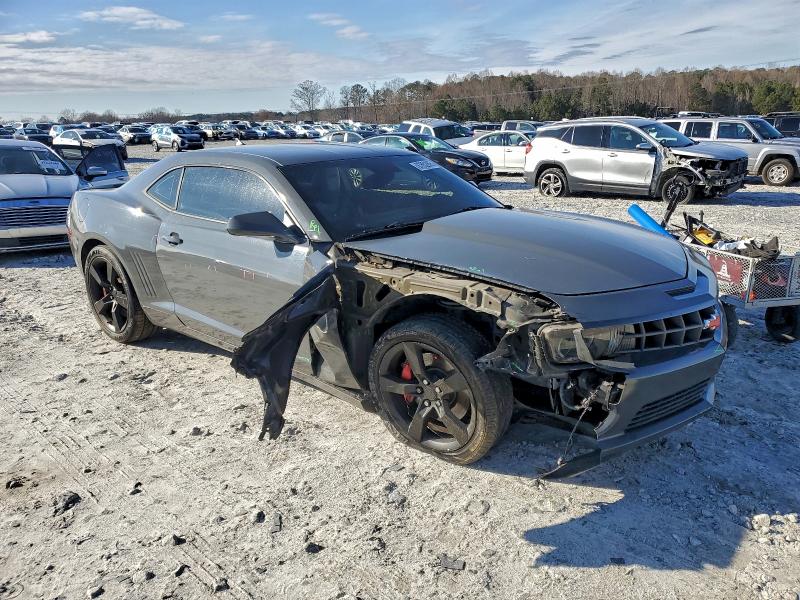 Photo 4 from auction – 2010 CHEVROLET CAMARO SS with VIN 2G1FK1EJ3A9193773