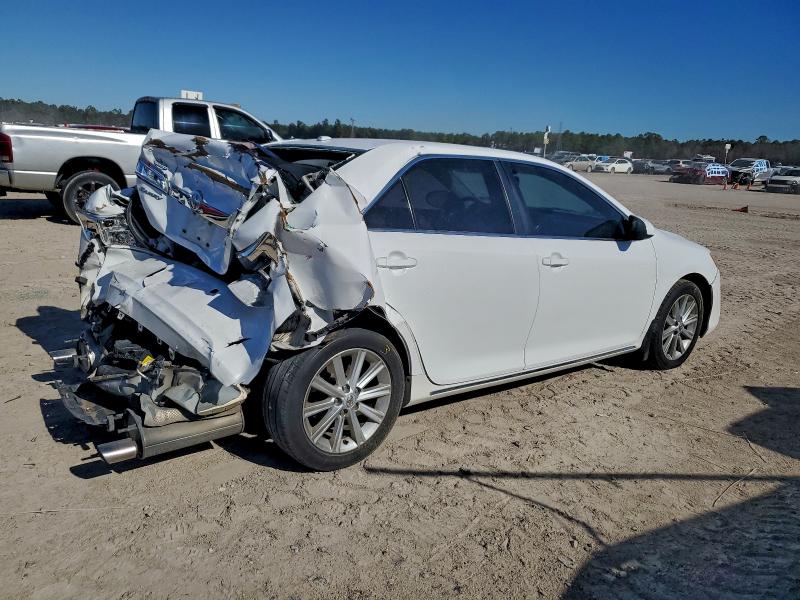 Photo 3 from auction – 2013 TOYOTA CAMRY with VIN 4T1BK1FK0DU021393