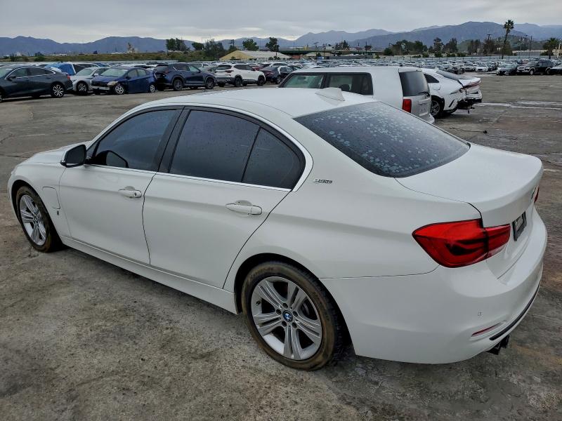 Photo 2 from auction – 2017 BMW 3 SERIES with VIN WBA8E1C3XHK895445