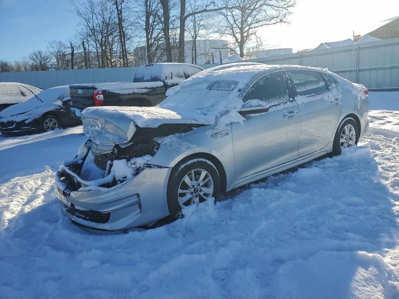 Photo 1 from auction – 2018 KIA OPTIMA LX with VIN 5XXGT4L34JG187004