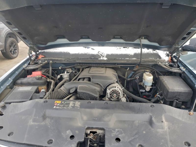 Photo 11 from auction – 2011 CHEVROLET SILVERADO with VIN 1GCRKSE34BZ322798
