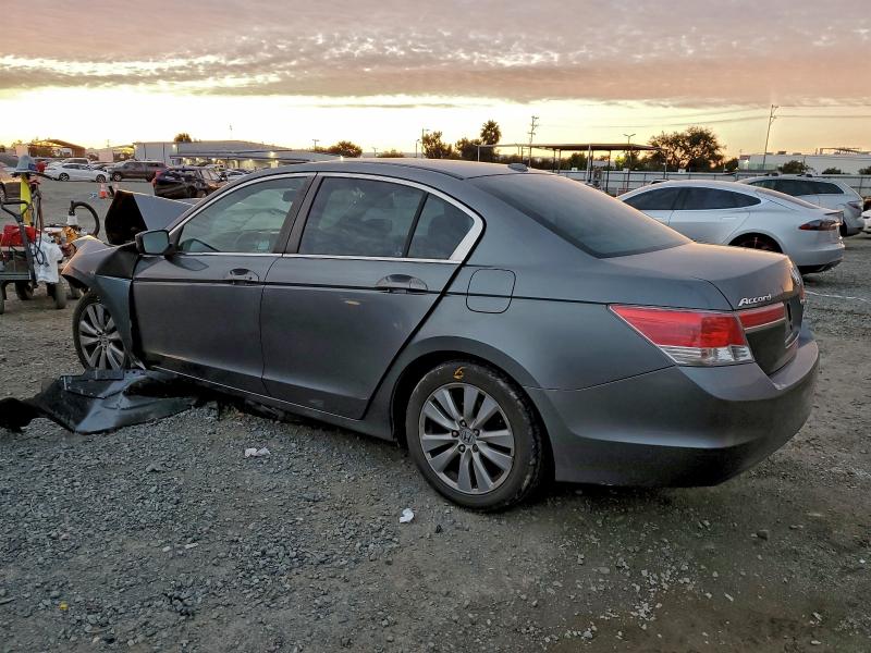 Photo 2 from auction – 2012 HONDA ACCORD EXL with VIN 1HGCP2F82CA153724