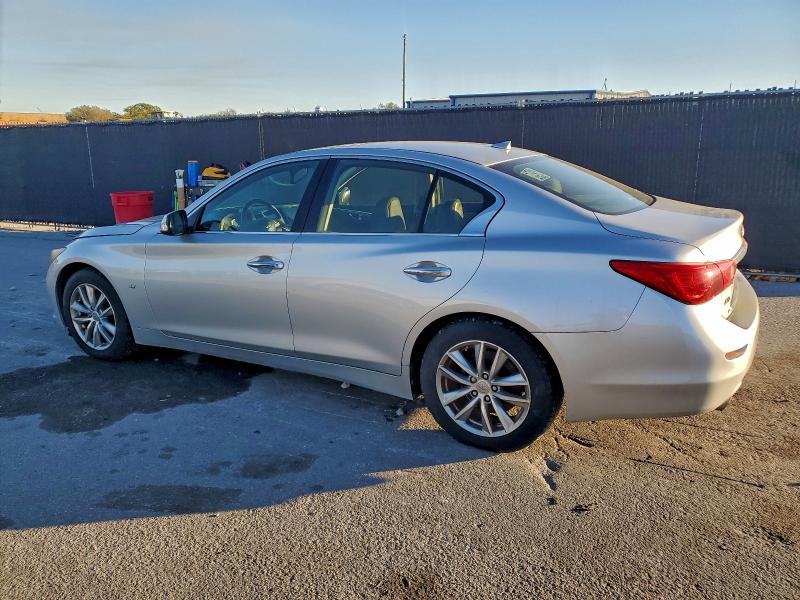 Photo 2 from auction – 2014 INFINITI Q50 BASE with VIN JN1BV7AR7EM683124