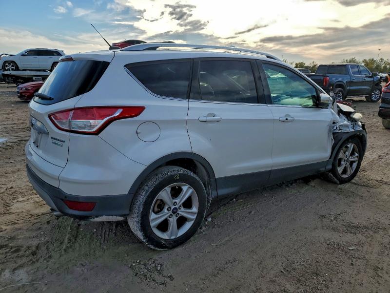 Photo 3 from auction – 2014 FORD ESCAPE TIT with VIN 1FMCU0J97EUC59532