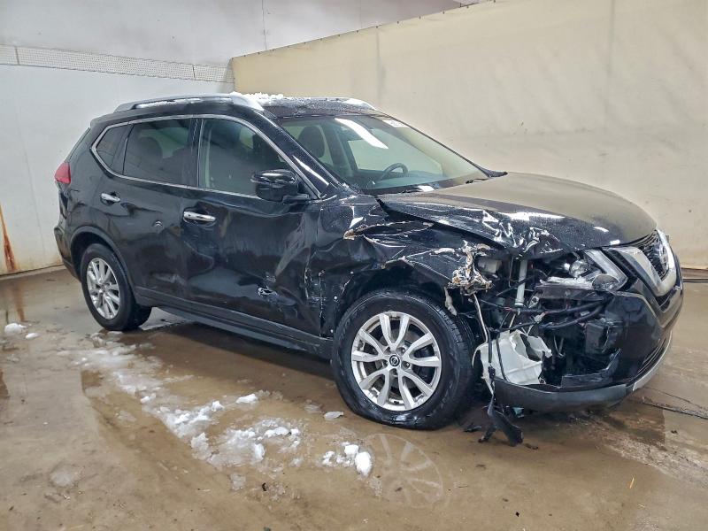 Photo 4 from auction – 2017 NISSAN ROGUE S with VIN KNMAT2MV0HP524166