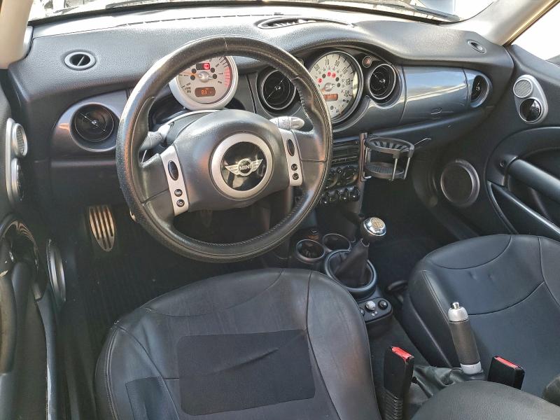 Фото 8 с аукциона – 2004 MINI COOPER S с VIN WMWRE33414TD77448