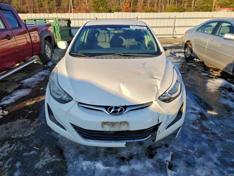 Photo 5 from auction – 2014 HYUNDAI ELANTRA SE with VIN 5NPDH4AE2EH487904