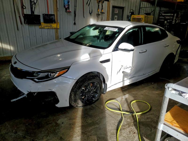 KIA OPTIMA LX 2020 with VIN 5XXGT4L3XLG433556 - Photo from auction