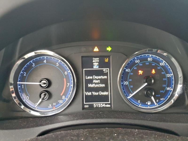 Photo 9 from auction – 2018 TOYOTA COROLLA L with VIN 2T1BURHE3JC113272
