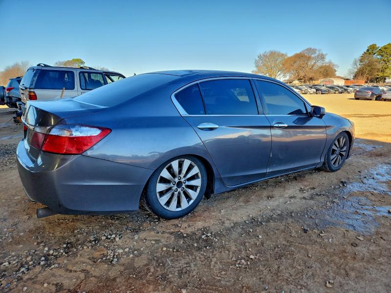 Photo 3 from auction – 2013 HONDA ACCORD EX with VIN 1HGCR2F74DA060335