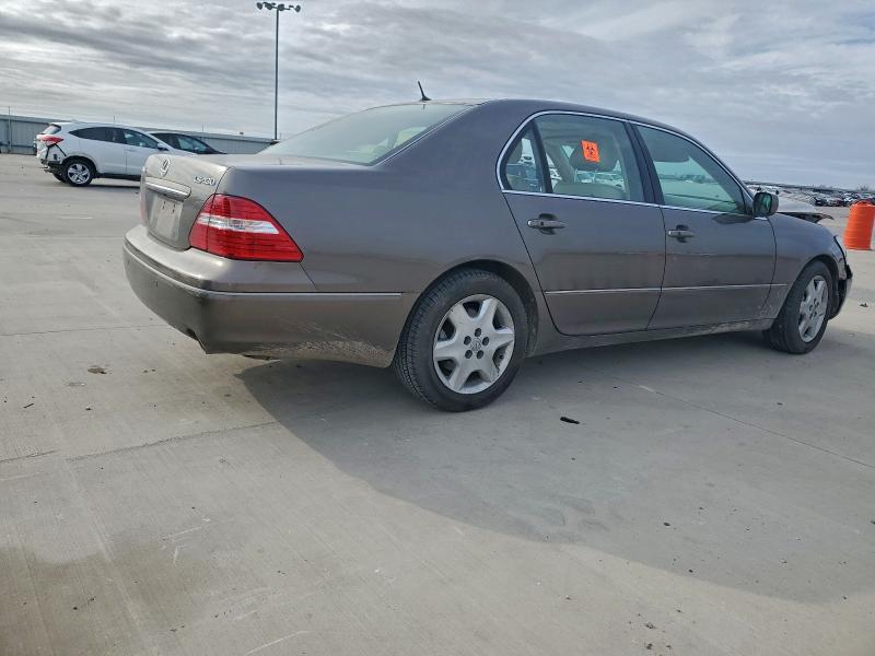Photo 3 from auction – 2004 LEXUS LS with VIN JTHBN36F240161011