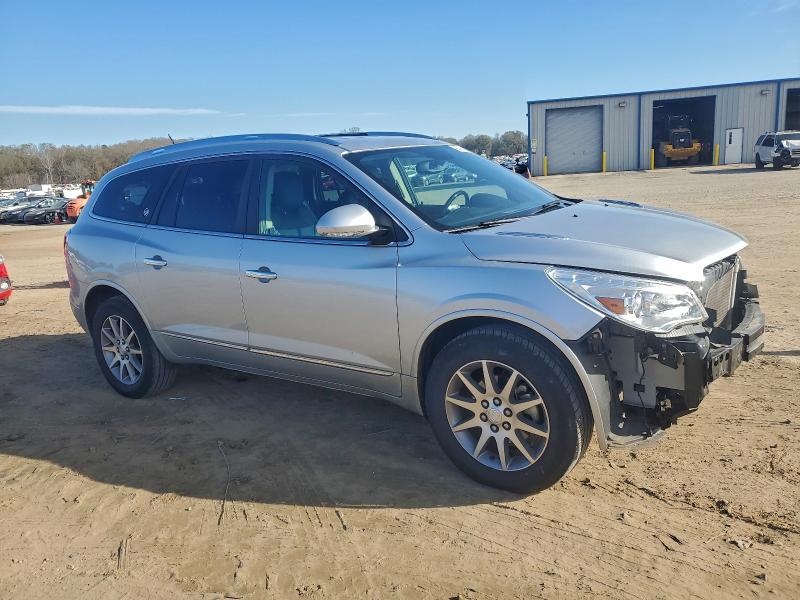 Photo 4 from auction – 2017 BUICK ENCLAVE with VIN 5GAKRBKD5HJ345798