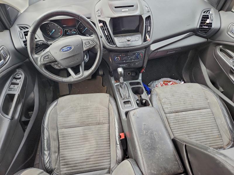 Photo 8 from auction – 2017 FORD ESCAPE with VIN 1FMCU0GDXHUB65046