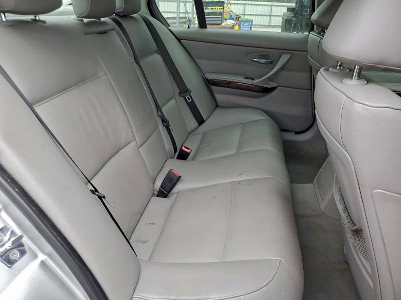 Photo 10 from auction – 2007 BMW 328 I with VIN WBAVA37507NL10665