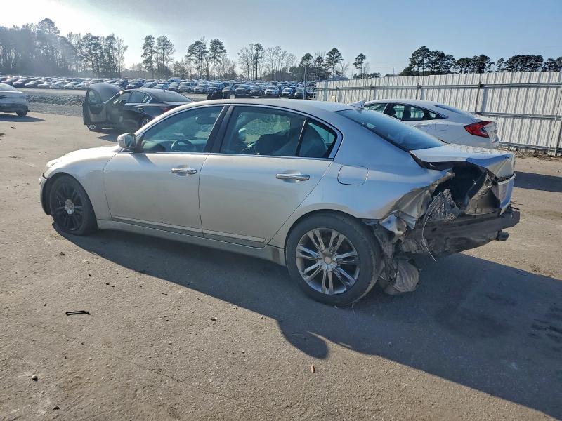 Photo 2 from auction – 2011 HYUNDAI GENESIS 3. with VIN KMHGC4DE6BU122131