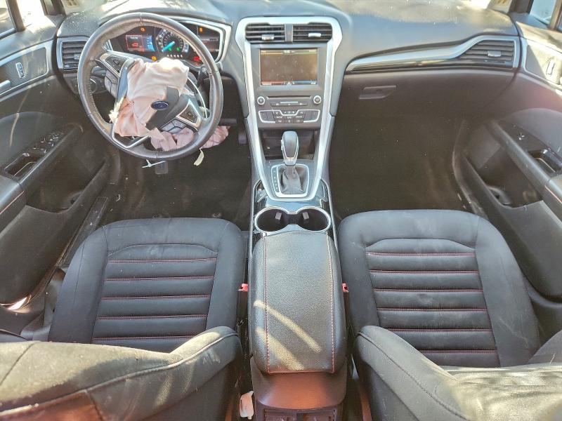 Photo 8 from auction – 2016 FORD FUSION SE with VIN 3FA6P0HD7GR186164