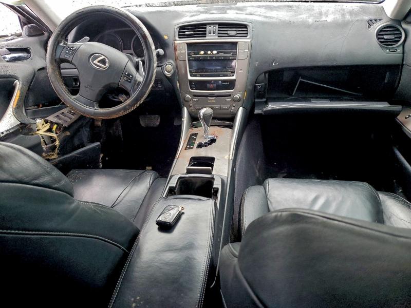 Photo 8 from auction – 2010 LEXUS IS 250 with VIN JTHBF5C29A2094689