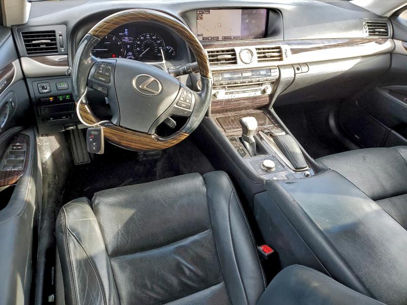 Photo 8 from auction – 2015 LEXUS LS 460 with VIN JTHCL5EF3F5023779