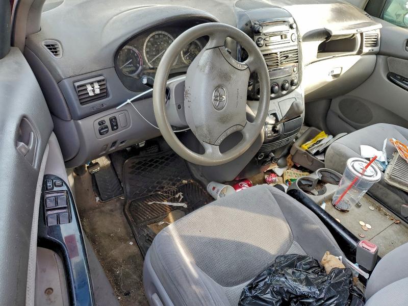 Photo 8 from auction – 2005 TOYOTA SIENNA with VIN 5TDZA23C65S355250