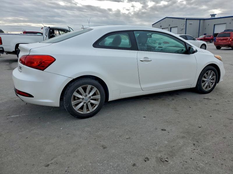 Photo 3 from auction – 2014 KIA FORTE EX with VIN KNAFX6A85E5161884