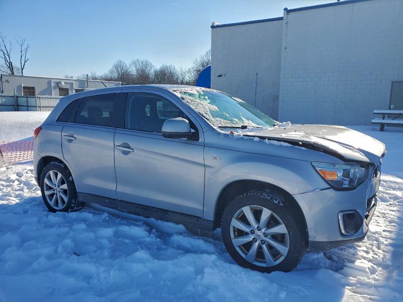 Photo 4 from auction – 2014 MITSUBISHI OUTLANDER with VIN 4A4AR4AU2EE024967