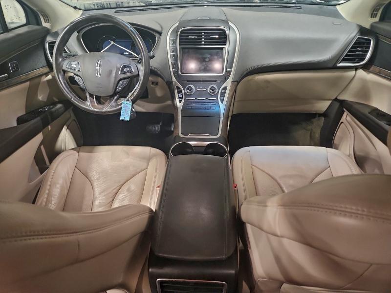 Photo 8 from auction – 2016 LINCOLN MKX RESERV with VIN 2LMTJ8LR6GBL39504