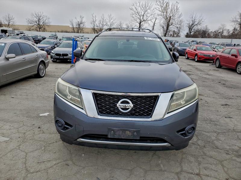 Photo 5 from auction – 2013 NISSAN PATHFINDER with VIN 5N1AR2MM0DC647517