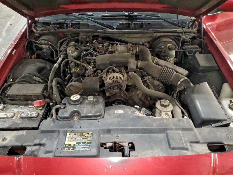 Photo 11 from auction – 2003 FORD CROWN VICT with VIN 2FAFP73W63X124476