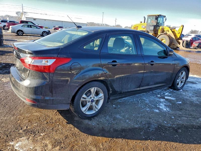 Photo 3 from auction – 2014 FORD FOCUS SE with VIN 1FADP3F2XEL413708