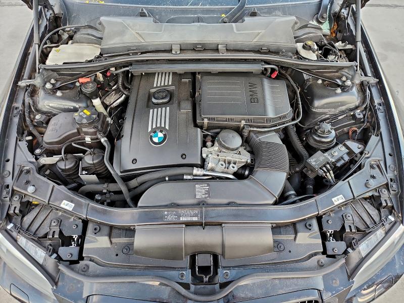Photo 11 from auction – 2013 BMW 335 with VIN WBADX1C53DJ128756