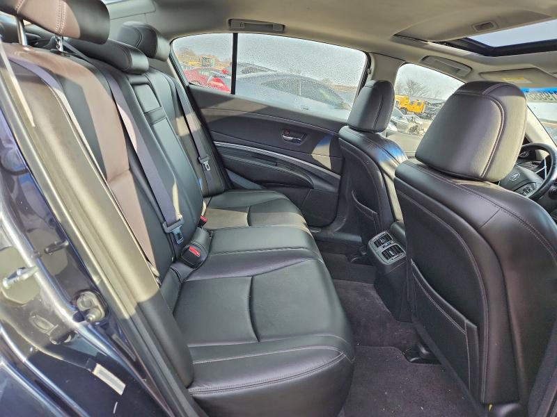 Photo 10 from auction – 2014 ACURA RLX with VIN JH4KC1F35EC002368