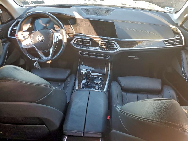 Photo 8 from auction – 2021 BMW X7 with VIN 5UXCW2C05M9F77788