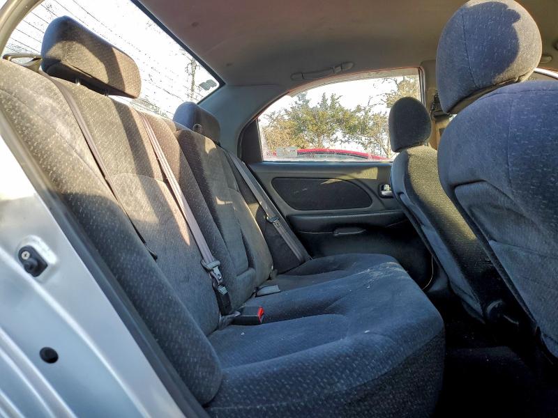 Photo 10 from auction – 2002 HYUNDAI SONATA with VIN KMHWF25S92A640117