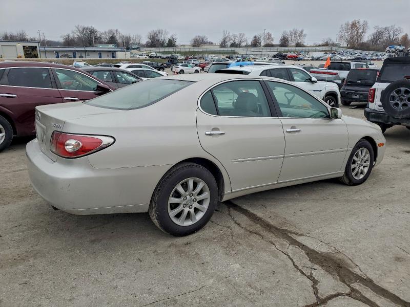 Photo 3 from auction – 2004 LEXUS ES 330 with VIN JTHBA30G740010114