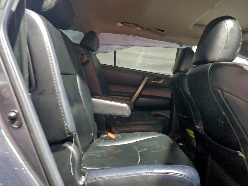 Photo 11 from auction – 2013 TOYOTA HIGHLANDER with VIN 5TDBK3EH4DS265929