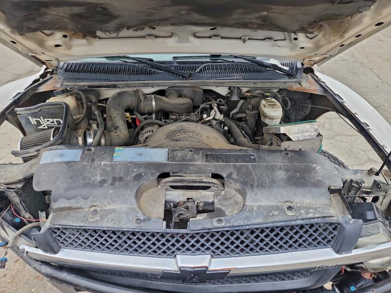 Photo 11 from auction – 2003 CHEVROLET SILVERADO with VIN 2GCEC19X931116132