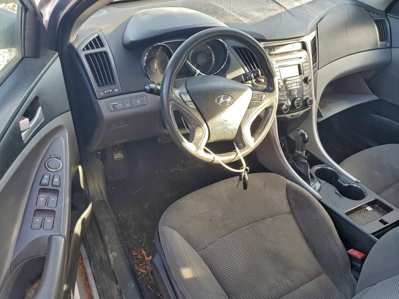 Photo 8 from auction – 2014 HYUNDAI SONATA GLS with VIN 5NPEB4AC9EH858481