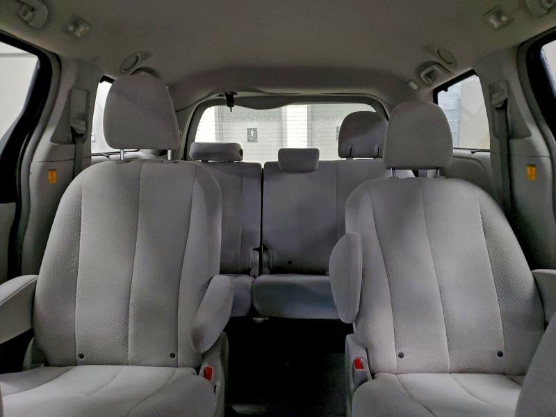 Photo 10 from auction – 2012 TOYOTA SIENNA LE with VIN 5TDJK3DC9CS038428