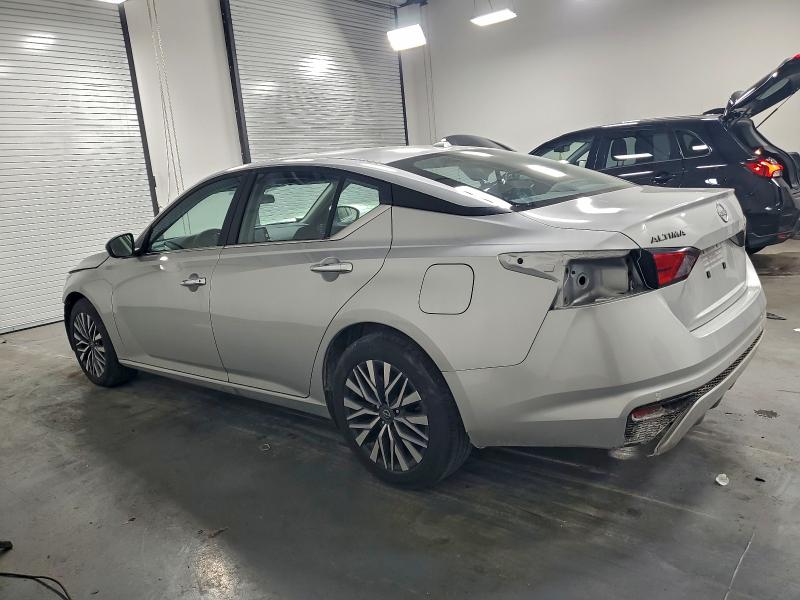 Photo 2 from auction – 2025 NISSAN ALTIMA SV with VIN 1N4BL4DVXSN386757