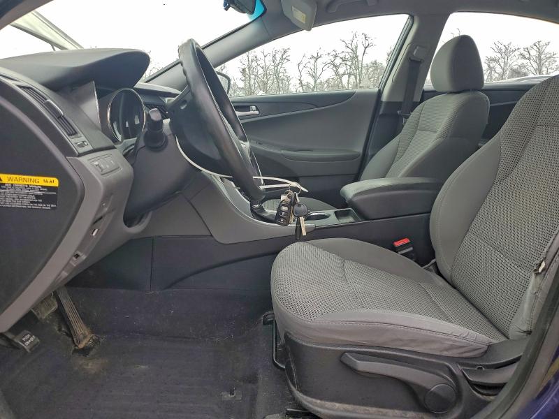 Photo 7 from auction – 2012 HYUNDAI SONATA GLS with VIN 5NPEB4AC4CH336435