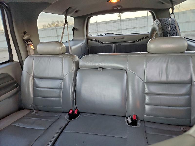 Photo 10 from auction – 2003 FORD EXCURSION with VIN 1FMNU41S13ED05950