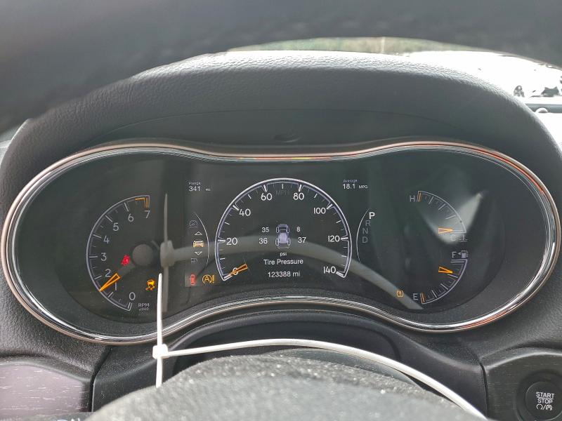 Photo 9 from auction – 2016 JEEP GRAND CHER with VIN 1C4RJFAG4GC333166