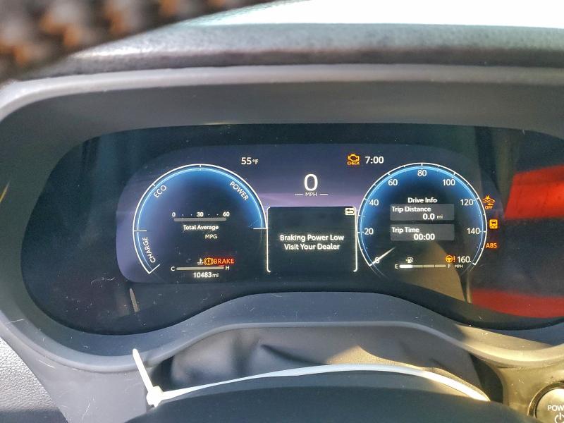 Photo 9 from auction – 2025 TOYOTA SIENNA XSE with VIN 5TDCSKFC1SS193232