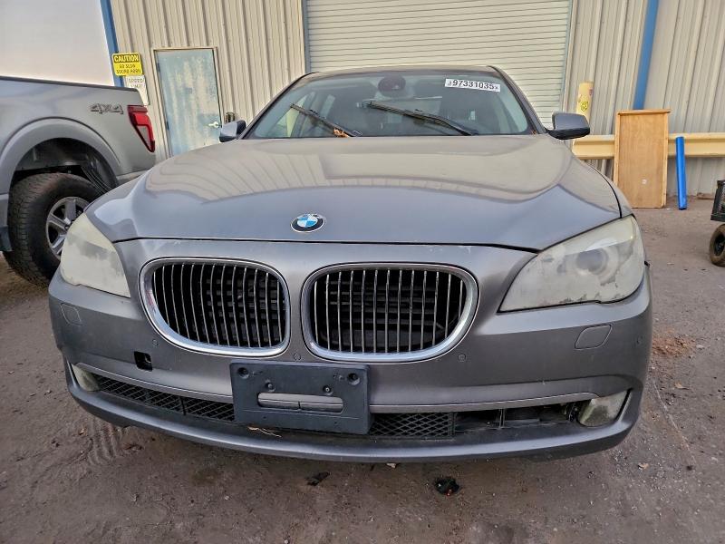 Photo 5 from auction – 2012 BMW 750 I with VIN WBAKA8C59CDX01464