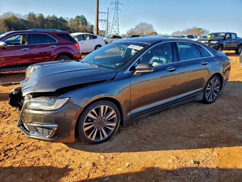 Photo 1 from auction – 2017 LINCOLN MKZ RESERV with VIN 3LN6L5E95HR650584